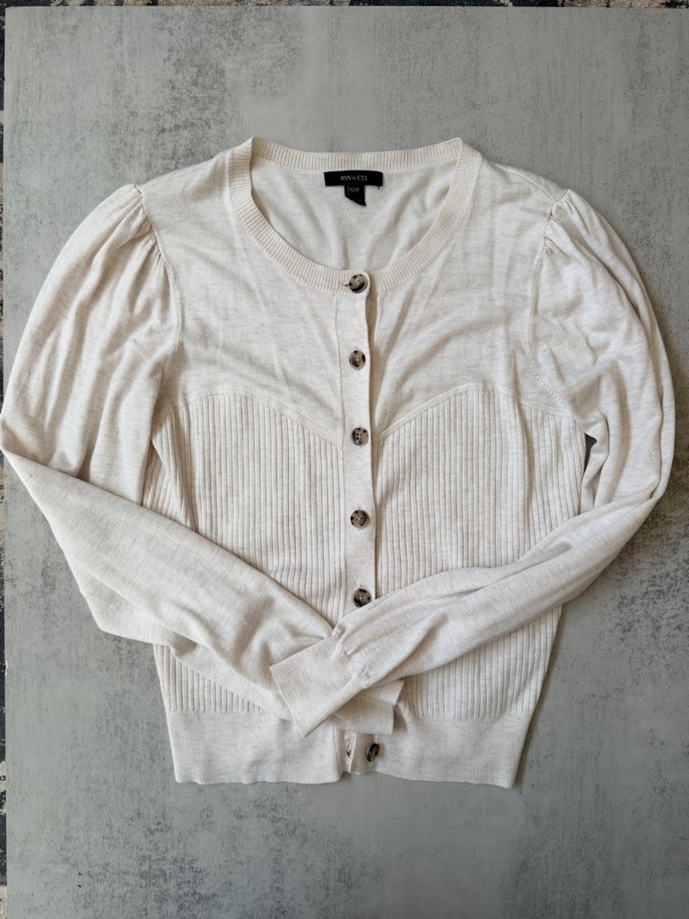 RW&CO Cream Button-Up Ribbed Sweetheart Cardigan XS